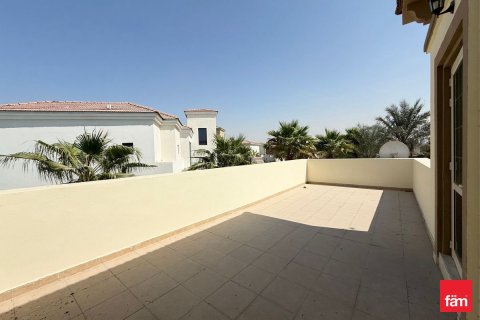Villa in Jumeirah Islands, Dubai 5 bedrooms, 1305.6 sq.m. № 64173 - photo 22