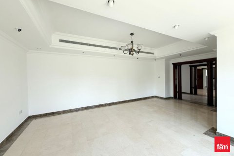 Villa in Jumeirah Islands, Dubai 5 bedrooms, 1305.6 sq.m. № 64173 - photo 7
