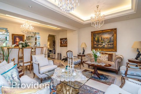 Apartment in Dubai Festival City, Dubai 3 bedrooms, 232.7 sq.m. № 30649 - photo 3
