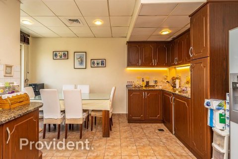Apartment in Dubai Festival City, Dubai 3 bedrooms, 232.7 sq.m. № 30649 - photo 9
