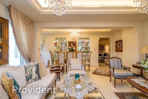 Apartment in Dubai Festival City, Dubai 3 bedrooms, 232.7 sq.m. № 30649 - photo 2