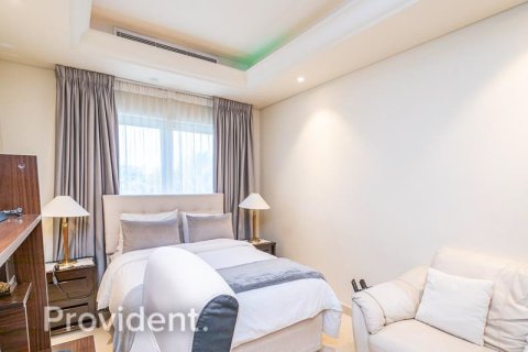 Apartment in Dubai Festival City, Dubai 3 bedrooms, 232.7 sq.m. № 30649 - photo 18