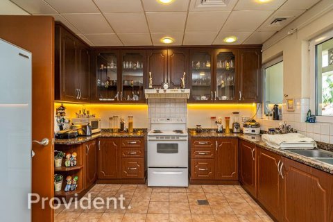 Apartment in Dubai Festival City, Dubai 3 bedrooms, 232.7 sq.m. № 30649 - photo 8