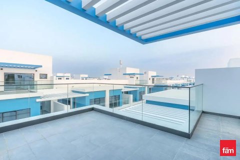 Adosado en Dubai, 5 dormitorios, 144 m², № 115788 - foto 2