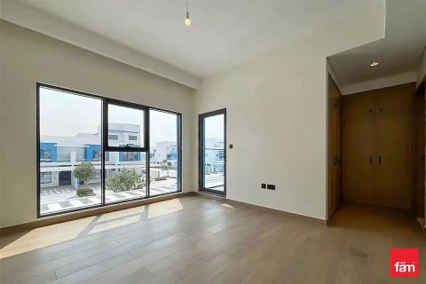 Adosado en Dubai, 5 dormitorios, 144 m², № 115788 - foto 4