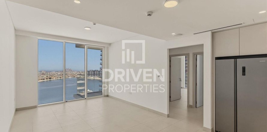 Apartment in EMAAR Beachfront, Dubai Harbour, Dubai 2 bedrooms, 117.71 sq.m. № 128666