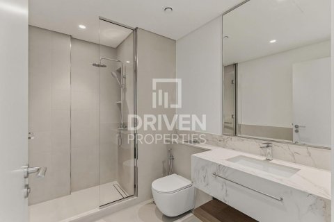 Apartment in EMAAR Beachfront, Dubai Harbour, Dubai 2 bedrooms, 117.71 sq.m. № 128666 - photo 12