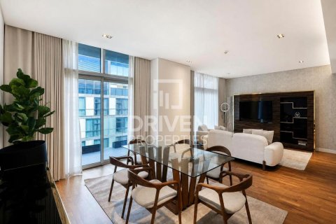 Apartment in City Walk, Dubai 2 bedrooms, 163.14 sq.m. № 128669
