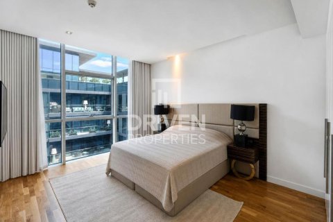 Apartment in City Walk, Dubai 2 bedrooms, 163.14 sq.m. № 128669 - photo 10