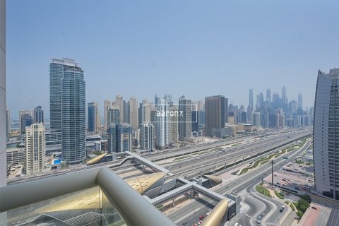 Apartment in Jumeirah Lake Towers, Dubai 3 bedrooms, 176.2 sq.m. № 21013 - photo 16