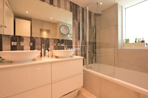 Apartment in Jumeirah Lake Towers, Dubai 3 bedrooms, 176.2 sq.m. № 21013 - photo 12