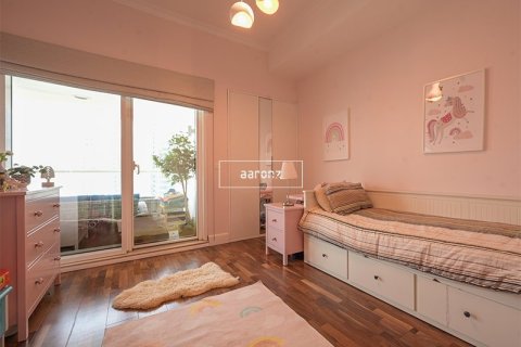 Apartment in Jumeirah Lake Towers, Dubai 3 bedrooms, 176.2 sq.m. № 21013 - photo 6