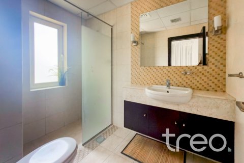 Villa in Hacienda, The Villa, Dubai 5 bedrooms, 342.63 sq.m. № 123631 - photo 7