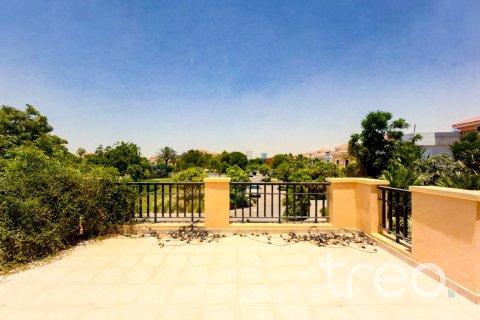 Villa in Hacienda, The Villa, Dubai 5 bedrooms, 342.63 sq.m. № 123631 - photo 20