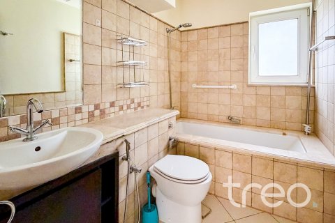 Villa en The Villa, Dubai, 4 dormitorios, 640.1 m², № 123626 - foto 19