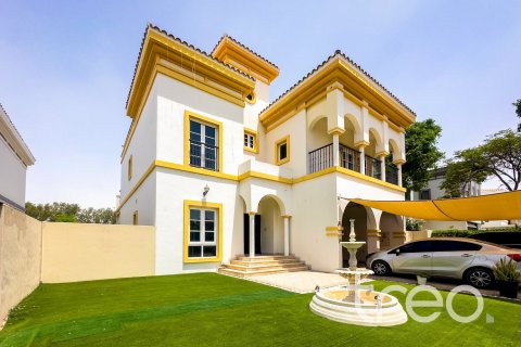 Villa en The Villa, Dubai, 4 dormitorios, 640.1 m², № 123626 - foto 11