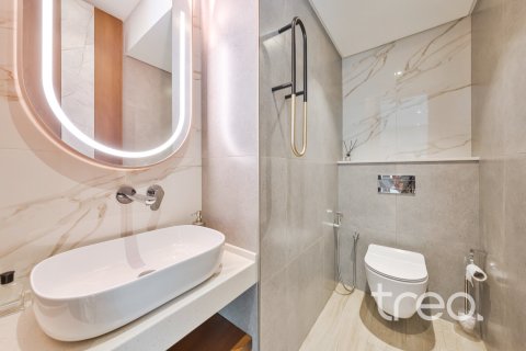 Adosado en Jumeirah Village Circle, Dubai, 4 dormitorios, 254.37 m², № 123627 - foto 14