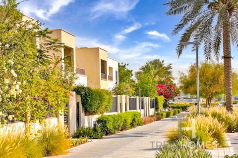 Appartement à Town Square, Dubai, 2 chambres, 112 m², № 14099 - photo 3