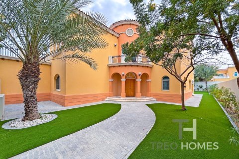 Villa in Legacy, Jumeirah Park, Dubai 5 bedrooms, 436 sq.m. № 14103 - photo 8