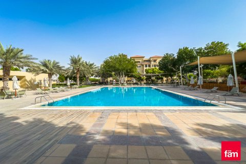Appartement à Dubai, 2 chambres, 179.4 m², № 49501 - photo 22