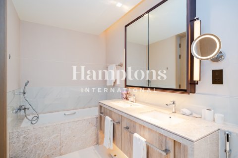 Снять в аренду квартиру в Dubai Creek Harbour (The Lagoons), Дубай: 2 спальни, 125.32614700м², № 77346 - фото 11