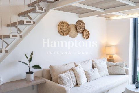 Снять в аренду квартиру в FIVE at Jumeirah Village Circle, Джумейра Вилладж Серкл, Дубай: студию, 45.98698500м², № 77335 - фото 4