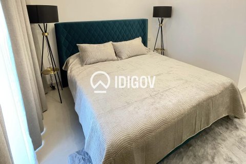 Apartment in Dubai 2 bedrooms, 99.59 sq.m. № 120810 - photo 8