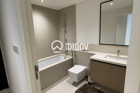 Apartment in Dubai 2 bedrooms, 99.59 sq.m. № 120810 - photo 16