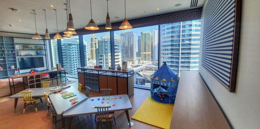 Apartamento en VIDA RESIDENCES DUBAI MARINA en Dubai, 2 dormitorios, 127 m², № 31118