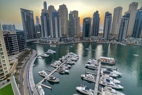 Apartamento en VIDA RESIDENCES DUBAI MARINA en Dubai, 2 dormitorios, 127 m², № 31118 - foto 6