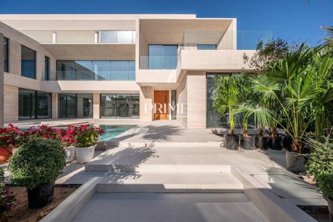 Villa à Dubai, 7 chambres, 1212 m², № 58538 - photo 24