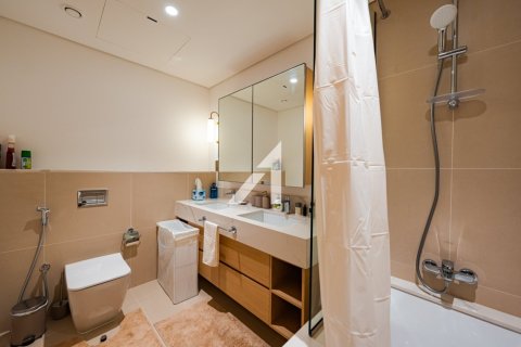 Appartement à 17 Icon Bay, Dubai, 2 chambres, 99.5 m², № 24143 - photo 8