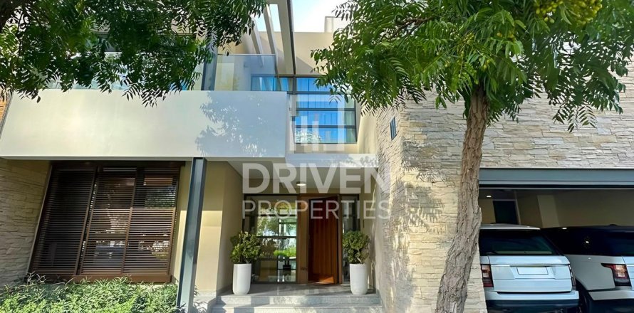 Villa in Sobha Hartland, Mohammed Bin Rashid City, Dubai 4 bedrooms, 559.09 sq.m. № 142842