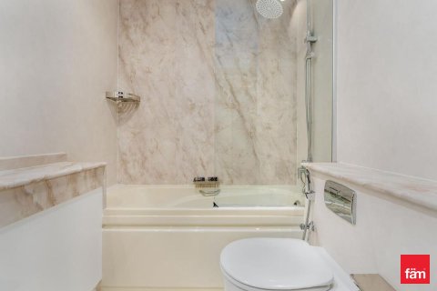 Снять в аренду квартиру в Дубай Марине, Дубай: 2 спальни, 116.9м², № 64237 - фото 8