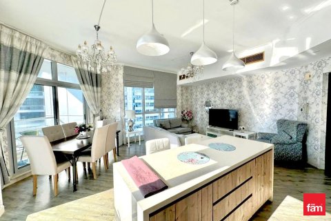 Снять в аренду квартиру в Дубай Марине, Дубай: 2 спальни, 116.9м², № 64237 - фото 1