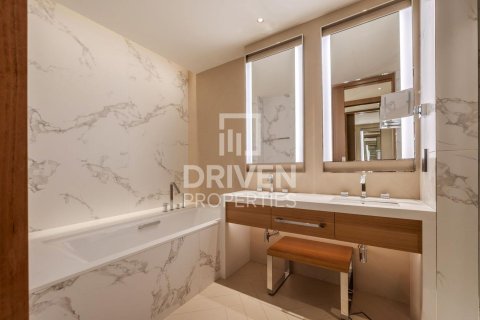 Apartment in The Address Residences Dubai Opera, Downtown Dubai (Downtown Burj Dubai), Dubai 3 bedrooms, 146.14 sq.m. № 135596 - photo 19