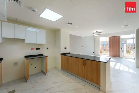 Townhouse in Dubai 2 bedrooms, 105.6 sq.m. № 111790 - photo 12