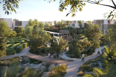 Villa in Dubai Land, Dubai 5 bedrooms, 585 sq.m. № 72489 - photo 8