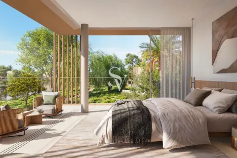 Villa in Dubai Land, Dubai 5 bedrooms, 585 sq.m. № 72489 - photo 2