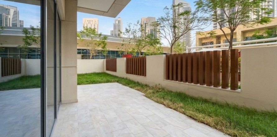 Apartment in Dubai 2 bedrooms, 145.3 sq.m. № 115171