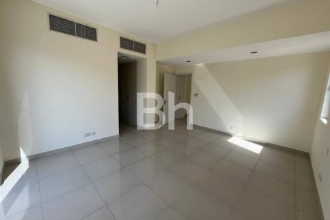 Villa en Arabian Ranches 2, Dubai, 3 dormitorios, 296 m², № 22245 - foto 11