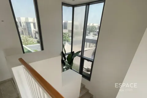 Adosado en Dubai Hills Estate, Dubai, 4 dormitorios, 229 m², № 62152 - foto 5