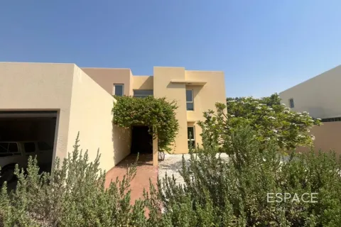 Villa in Saheel, Arabian Ranches, Dubai 5 bedrooms, 450 sq.m. № 62266 - photo 4