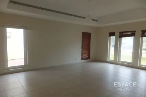 Villa à Arabian Ranches, Dubai, 4 chambres, 367 m², № 62267 - photo 3