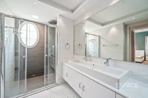 Villa in Springs 4, The Springs, Dubai 3 bedrooms, 270 sq.m. № 62265 - photo 8