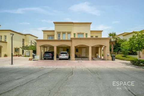 Villa in Springs 4, The Springs, Dubai 3 bedrooms, 270 sq.m. № 62265 - photo 15