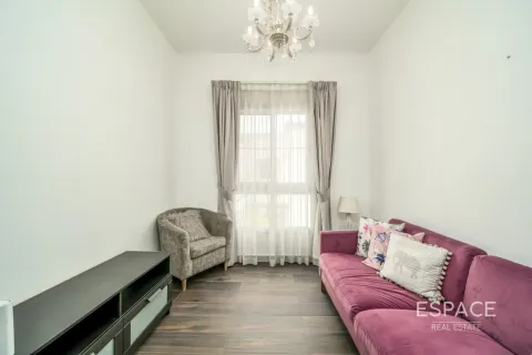 Villa in Springs 4, The Springs, Dubai 3 bedrooms, 270 sq.m. № 62265 - photo 2