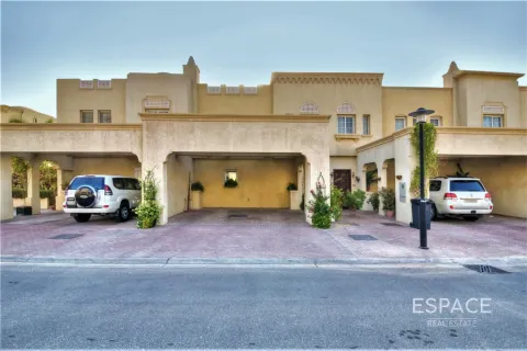 Villa à The Springs, Dubai, 3 chambres, 213 m², № 62269 - photo 17
