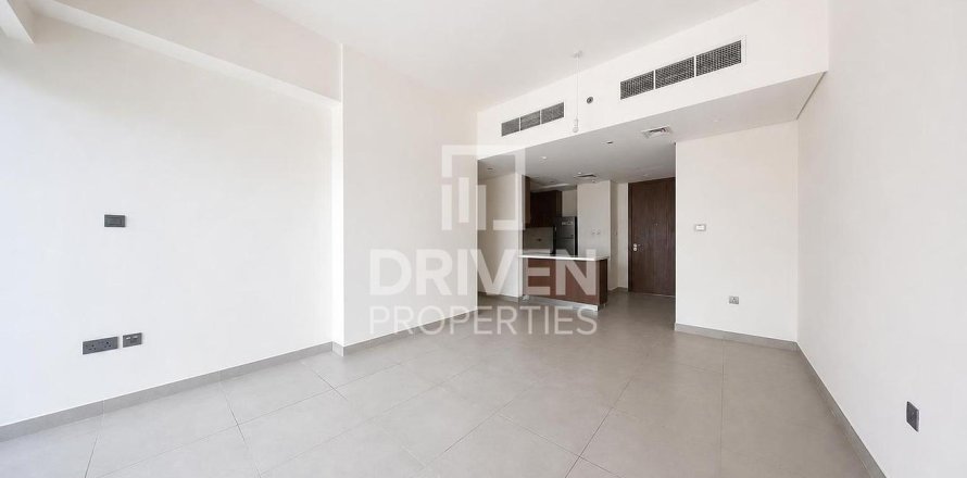 Apartamento en Montrose Residence, Dubai Science Park, Dubai, 2 dormitorios, 105.07 m², № 129091