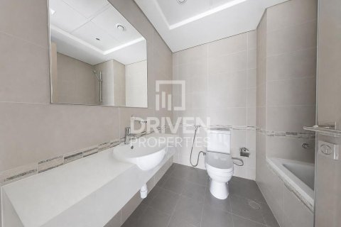Apartamento en Montrose Residence, Dubai Science Park, Dubai, 2 dormitorios, 105.07 m², № 129091 - foto 4